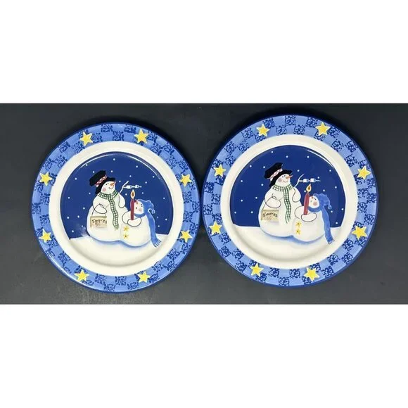 (2) SANDI GORE EVANS THE S'MORES THE MERRIER Jolly Follies Dinner Plates Snowmen - Picture 2 of 13